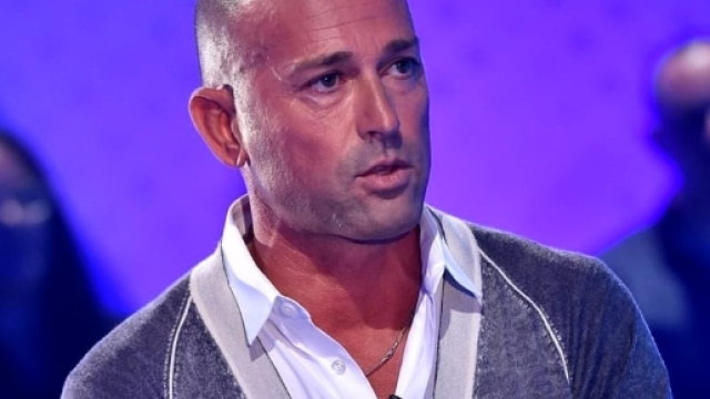 Isola dei Famosi 2017: c'&egrave; del tenero tra Bettarini e Dayane Mello? - today.it