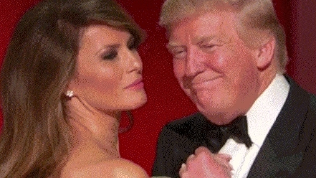 Melania Trump et Donald Trump ouvrant le bal lors des cérémonies d'investiture. Elle est repartie depuis résider à New York.