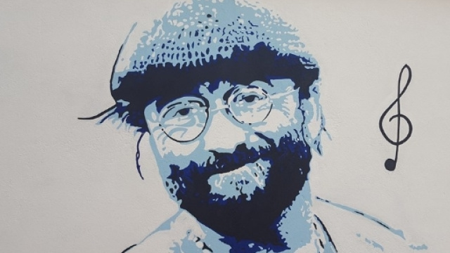 Murales Lucio Dalla, Piazza della Musica, San Gavino monreale (Vs).