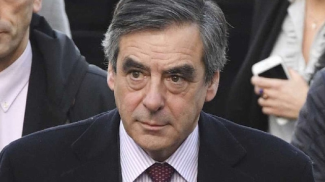 Penelopegate : François Fillon, pas de cumul des mandats, mais des emplois…