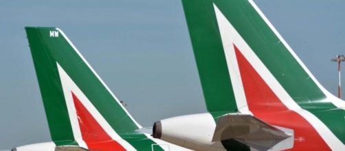 Contratto Alitalia, sindacati: “Stop alle trattative” - La Stampa - lastampa.it