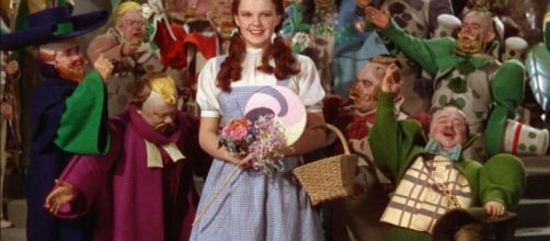 Judy Garland's ex-husband Sid Luft claims Wizard of Oz munchkins ... - thesun.co.uk