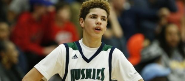 LaMelo Ball, el jugador de 15 años que maravilla a Estados Unidos LaMelo Ball, el jugador de 15 años que maravilla a Estados Unidos