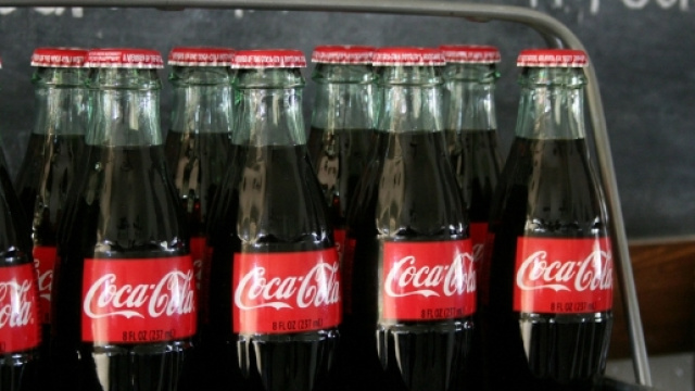 contro Donald Trump bando ai prodotti amerciani - fonte: thecraftedsparrow.com