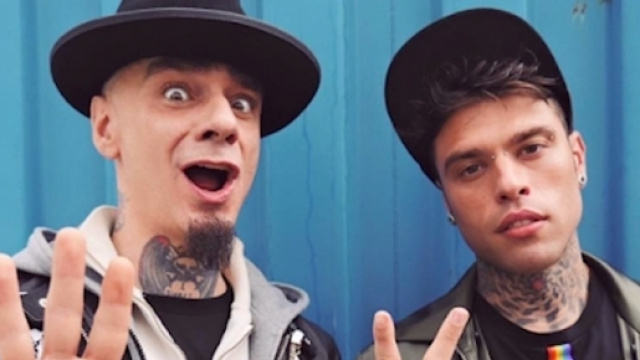 J Ax e Fedez, autori di 'Comunisti col Rolex'