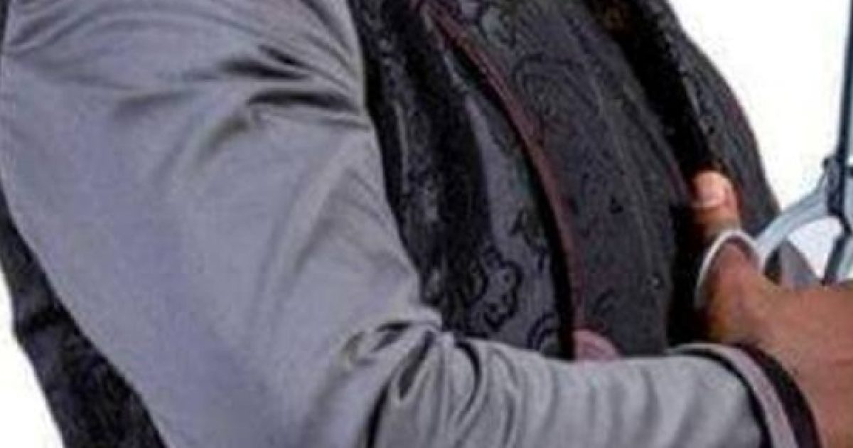 Wazal Couture Paris n'est pas que de l'art, Joseph Ayissi Nga en est