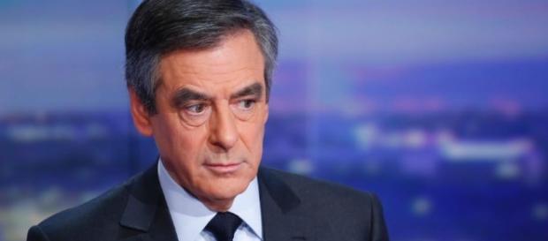 Francois Fillon plateau de television Francois Fillon plateau de television