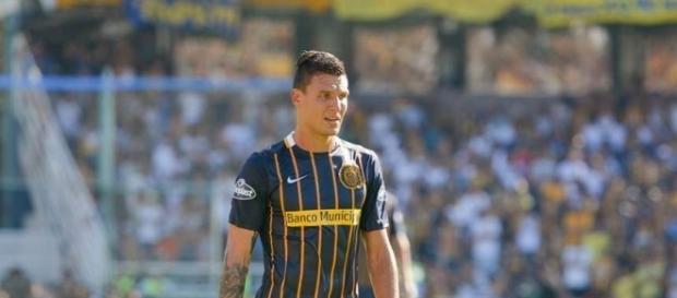 Grêmio negocia a contratação do volante Damián Musto (Reprodução/Olé) Grêmio negocia a contratação do volante Damián Musto (Reprodução/Olé)