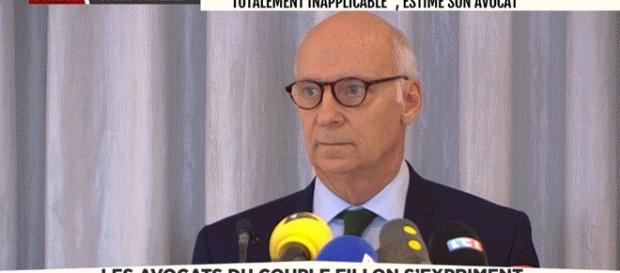 Me Cornut-Gentille soutient qu'il n'y a aucun précédent. C'est discutable... Me Cornut-Gentille soutient qu'il n'y a aucun précédent. C'est discutable...