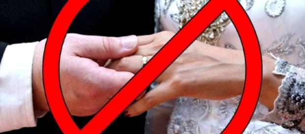 Motivos para rejeitar um pedido de casamento Motivos para rejeitar um pedido de casamento