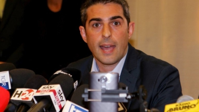 M5S contro Pizzarotti - repubblica.it