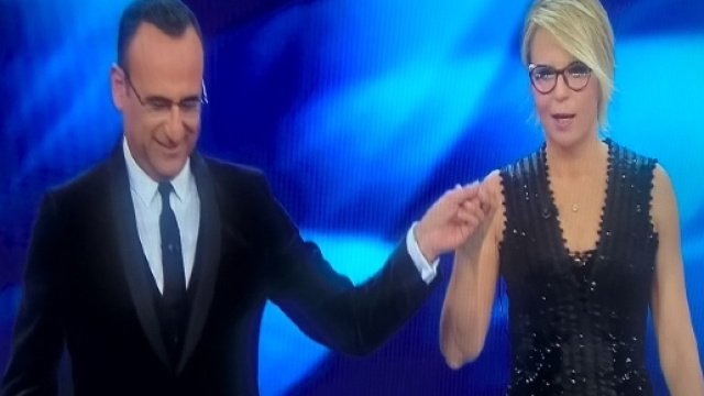 Sanremo 2017: le pagelle dei look della seconda puntata