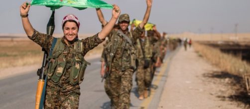 L'avanzata su Raqqa della componente kurda delle Forze Democratiche Siriane.