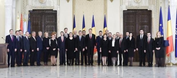 Echipa guvernamentală în fața examenului realizării bugetului pe 2107 Echipa guvernamentală în fața examenului realizării bugetului pe 2107