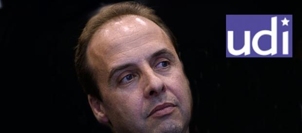 Jean-Christophe Lagarde, de l'UDI, estime que la moitié des sympathisants sont déjà passés du côté d'Emmanuel Macron Jean-Christophe Lagarde, de l'UDI, estime que la moitié des sympathisants sont déjà passés du côté d'Emmanuel Macron