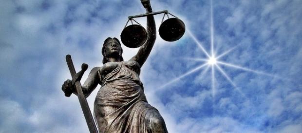 Justitia " ** Das Weltweite " SYMBOL" für Gerechtigkeit Foto ... - fotocommunity.de Justitia " ** Das Weltweite " SYMBOL" für Gerechtigkeit Foto ... - fotocommunity.de
