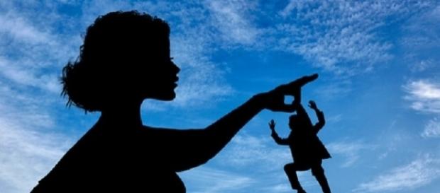 Os homens amam mulheres poderosas. Os homens amam mulheres poderosas.