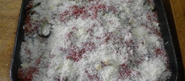 Parmigiana di melanzane o, più correttamente, melanzane alla ... - coquinaria.it Parmigiana di melanzane o, più correttamente, melanzane alla ... - coquinaria.it