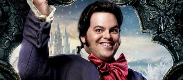 Pôster de divulgação do filme ''A Bela e a Fera'' com o personagem gay LeFou. Divulgação: Disney. Pôster de divulgação do filme ''A Bela e a Fera'' com o personagem gay LeFou. Divulgação: Disney.