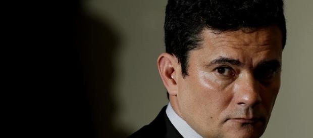 Sérgio Moro pede rapidez da PF para ações contra Lula Sérgio Moro pede rapidez da PF para ações contra Lula