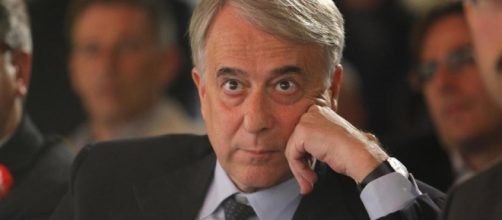 Giuliano Pisapia parla di Campo Progressista e di Primarie PD (Foto: alchetron.com)