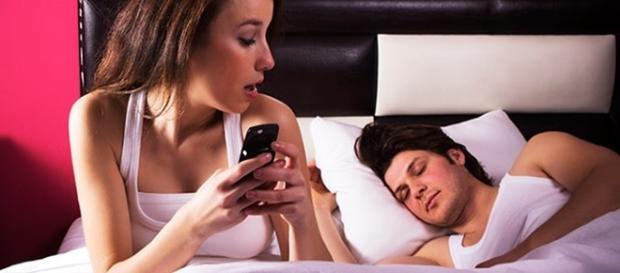 As mulheres acessam mais sites pornográficos do que os homens As mulheres acessam mais sites pornográficos do que os homens