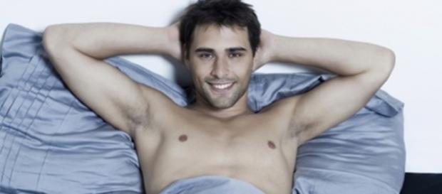 Coisas que somente homens inteligentes fazem na cama Coisas que somente homens inteligentes fazem na cama
