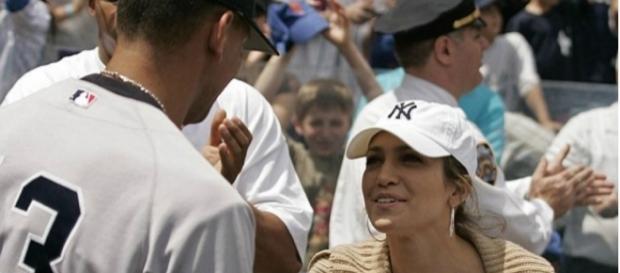 JLo com Alex Rodriguez, em 2005 JLo com Alex Rodriguez, em 2005