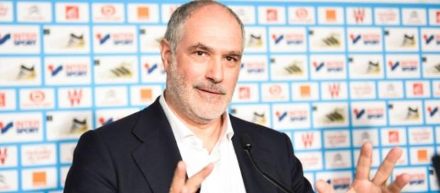 Qui est Andoni Zubizarreta, le nouveau directeur sportif de l'OM ? - programme-tv.net Qui est Andoni Zubizarreta, le nouveau directeur sportif de l'OM ? - programme-tv.net