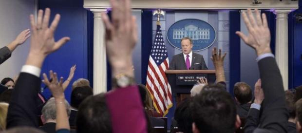 White House: Trump unaware of Flynn's foreign agent work - NewsTimes - newstimes.com White House: Trump unaware of Flynn's foreign agent work - NewsTimes - newstimes.com