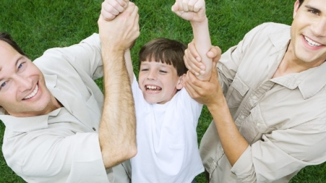 Adozioni omosessuali: decisioni storiche in Italia