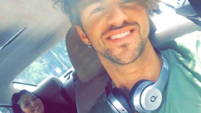 Andrea Damante non sceglie la fidanzata Giulia De Lellis