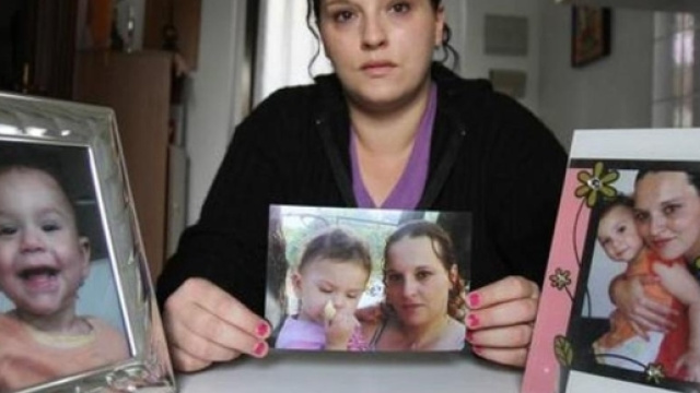 Emma Houda è finalmente tornata dalla sua mamma