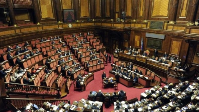 Ok del Senato al ddl sul contrasto alla povert&agrave;. Arriva il reddito ... - lastampa.it