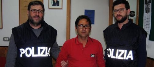 L'arresto di Giuseppe Pecoraro che inchiodato dagli inquirenti ha confessato di aver bruciato vivo un clochard a Palermo. Foto: Ansa.