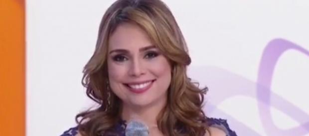 Jornalista Rachel Sheherazade causa polêmica ao falar de feministas Jornalista Rachel Sheherazade causa polêmica ao falar de feministas