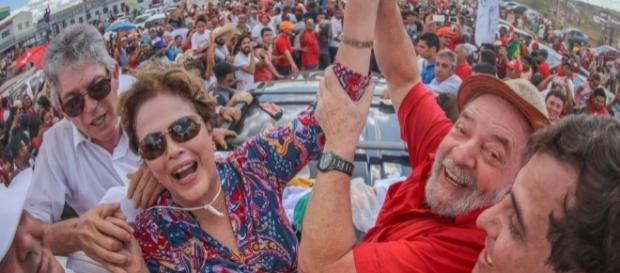Lula e Dilma "reinauguram" a transposição do São Francisco Lula e Dilma "reinauguram" a transposição do São Francisco