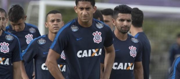 Pablo não viajará a Campinas para enfrentar a Ponte Preta Pablo não viajará a Campinas para enfrentar a Ponte Preta