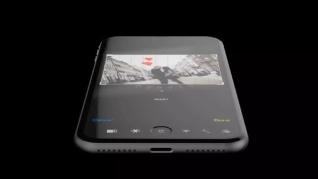 iPhone 8 potrebbe proporre uno scanner dell'iride