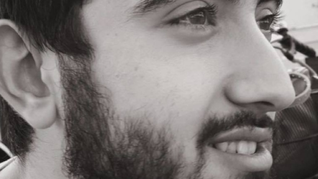 Milano, chiavi dell'auto in un tombino: cerca di riprenderle e muore.