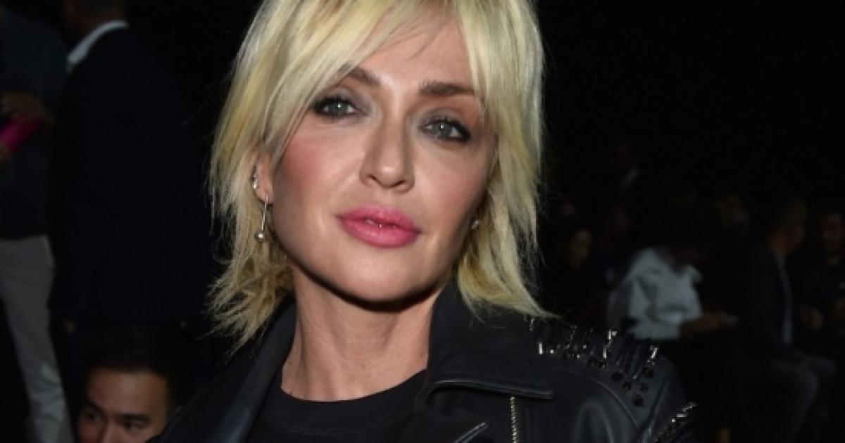 Paola Barale è arrivata sull'Isola dei Famosi 2017 da Raz