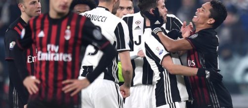 Juve-Milan, un turno di squalifica per Bacca, Sosa e Romagnoli: i rossoneri si preparano per la sfida contro il Genoa - Copyrights: tuttosport.com