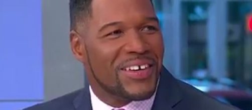 Michael Strahan named 2017 'Father of the Year' - Photo: Blasting News Library - people.com