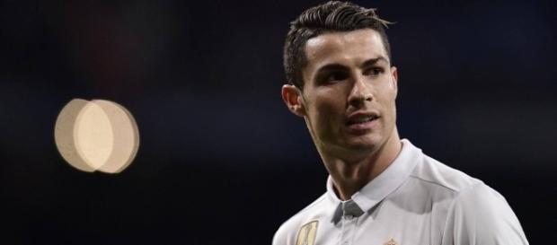 Cristiano Ronaldo entre un peu plus dans la légende Cristiano Ronaldo entre un peu plus dans la légende