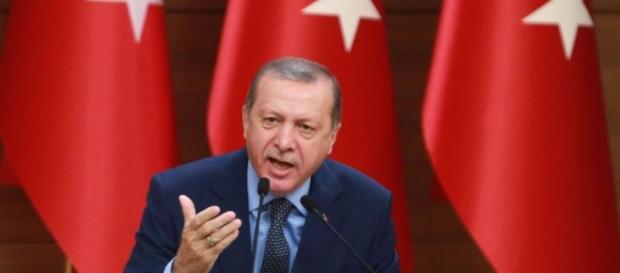 Erdogan e i continui contrasti con i membri Ue Erdogan e i continui contrasti con i membri Ue