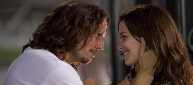 Júlia terminará o namoro com Gui (Foto: Reprodução/TV Globo) Júlia terminará o namoro com Gui (Foto: Reprodução/TV Globo)