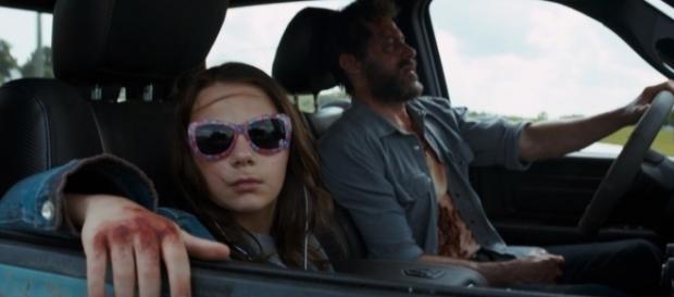 Logan e Laura in una scena del film Logan e Laura in una scena del film