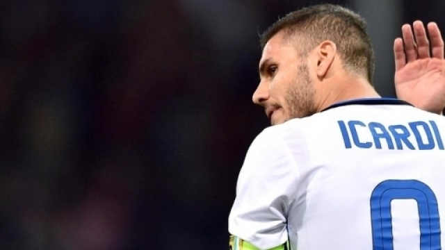 La moglie-agente di Icardi torna a graffiare: &ldquo;L'Inter per lui non ... - lastampa.it
