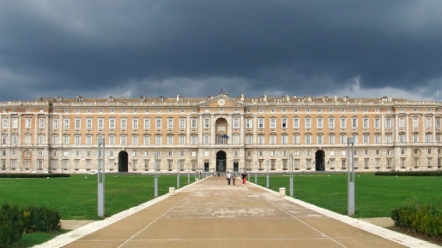 Reggia di Caserta - Wikipedia - wikipedia.org