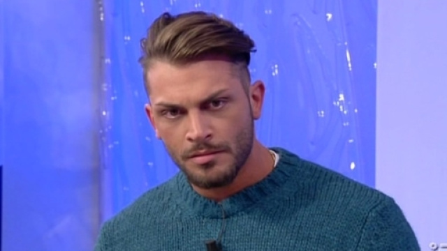 Uomini e donne, trono classico news: Mariano alla corte delle due troniste